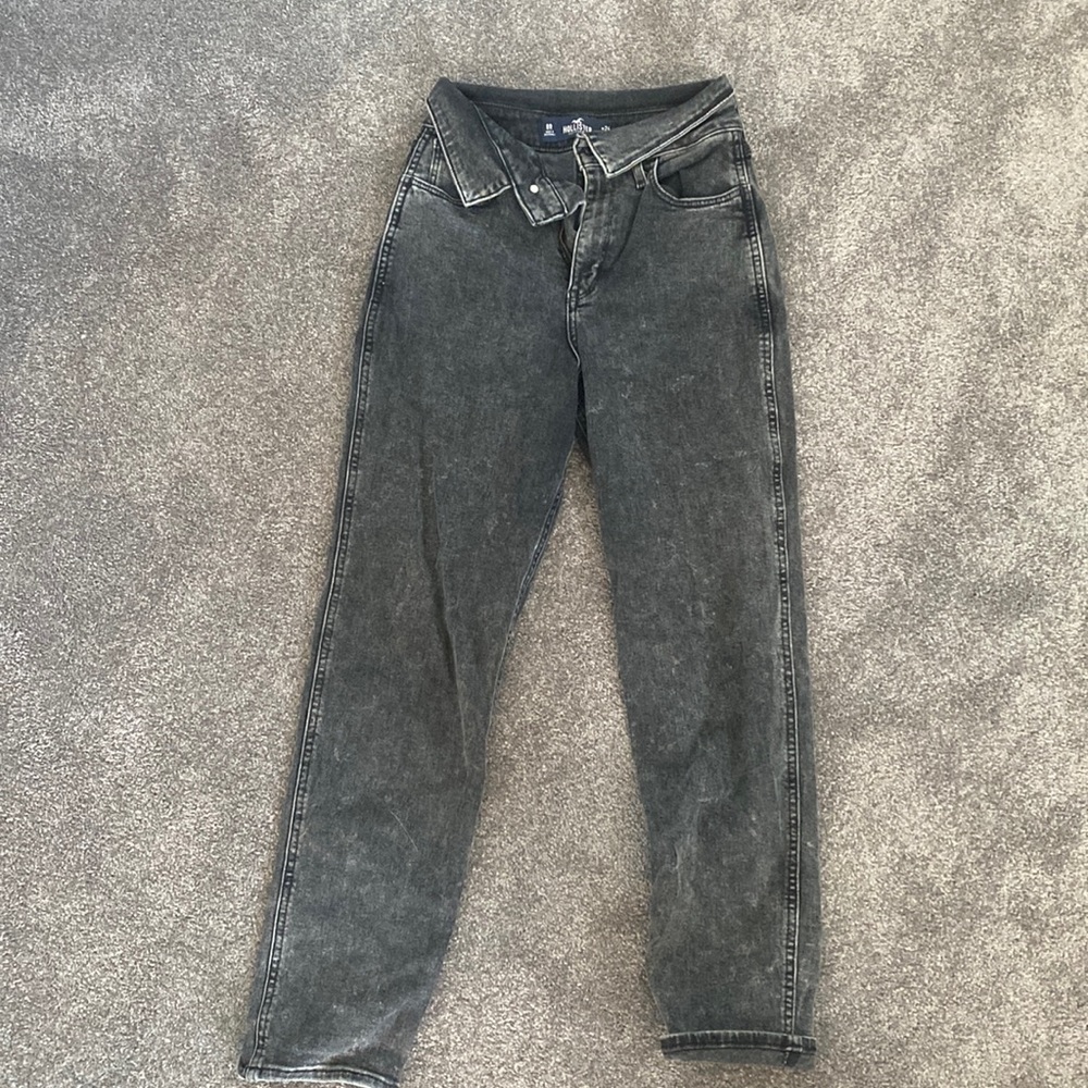 Hollister Mom Jeans